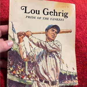 Lou Gehrig Pride of the Yankees Book copyright 1986